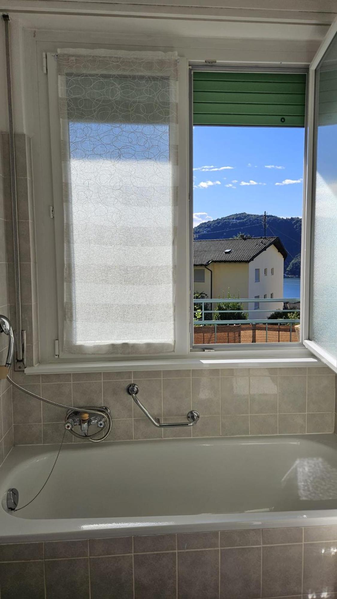 Dana'S House Apartment Campione d'Italia Luaran gambar